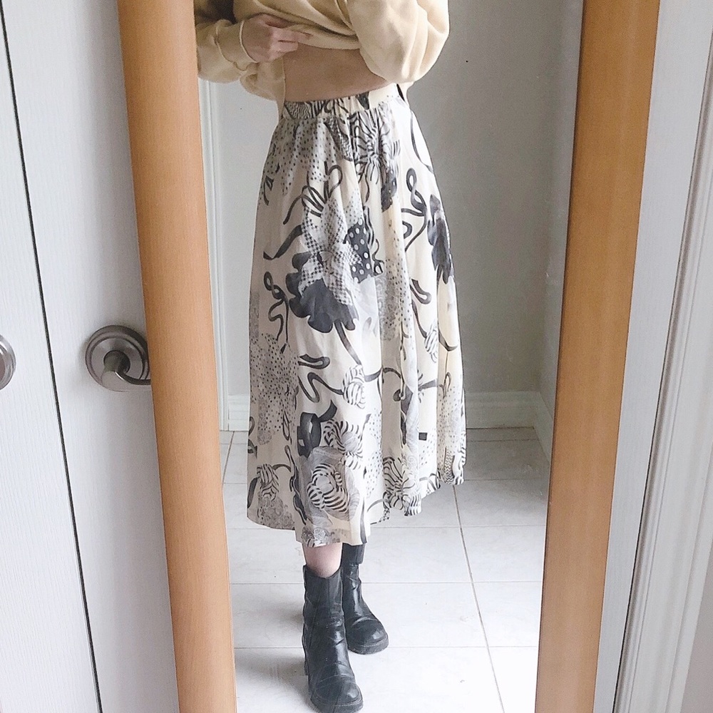 Japanese vintage floral pattern midi skirt